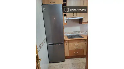 Комната в аренду, Мадрид