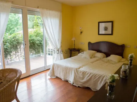 House 500 m² in Boqueixón