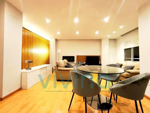 Pis de 77 m² a València