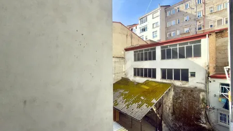 Pis de 75 m² a Ourense