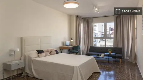 Habitació de lloguer, València