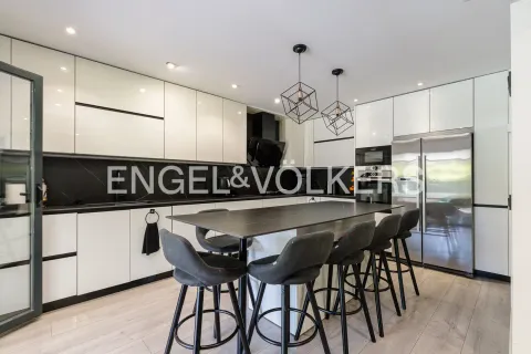 Casa 470 m² a Pozuelo de Alarcón