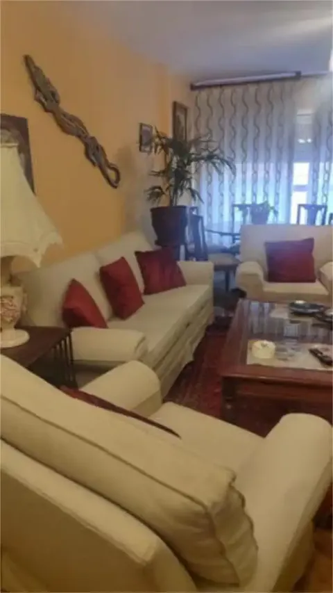 Piso de 95 m² en Zaragoza (2/2)