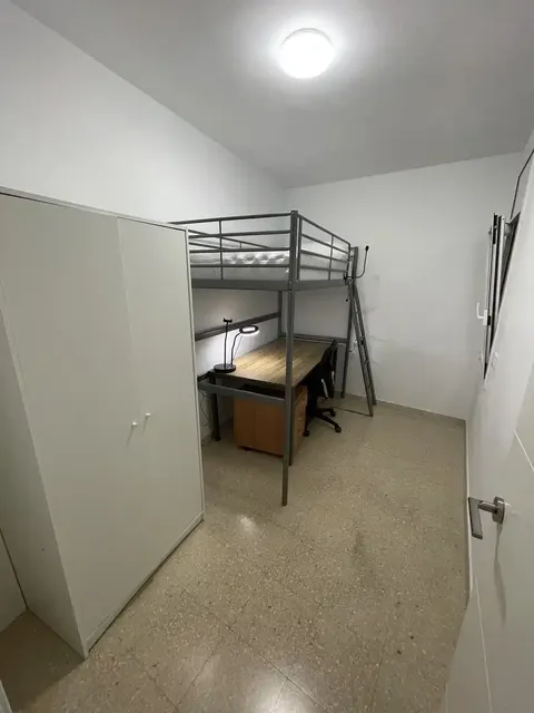 Room for rent, el Papiol