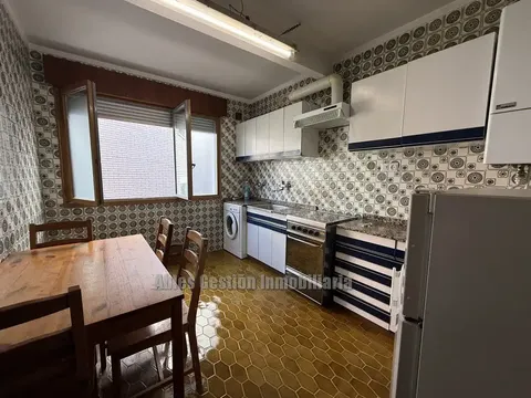 Pis de 86 m² a Oviedo