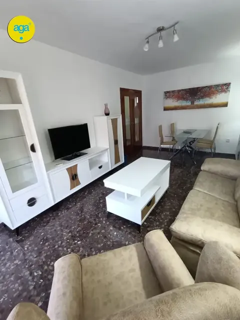 Flat 95 m² in Jaén