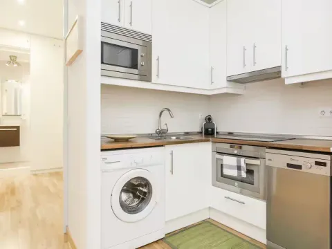 Flat 40 m² in Madrid
