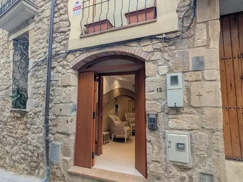 Maison 86 m² à Batea