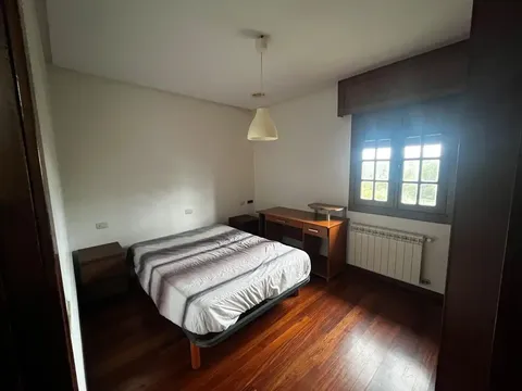 Casa de 180 m² a San Cibrao das Viñas