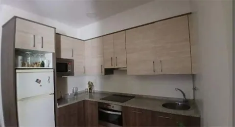 House 180 m² in Loporzano
