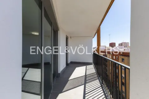 Pis de 111 m² a València