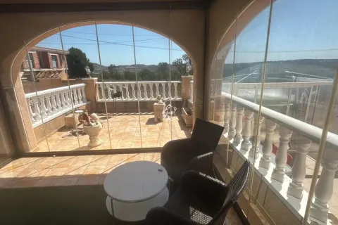 Casa de 200 m² a Oriola