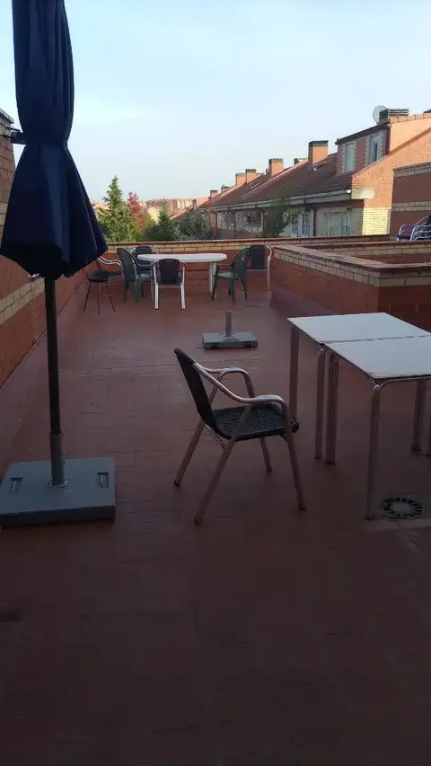 Chambre à louer, Tres Cantos