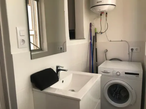 Habitació de lloguer, Barcelona (4/7)