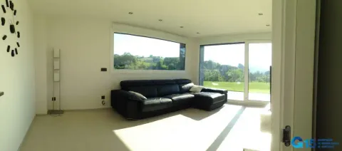 Casa de 160 m² en Usúrbil