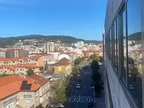 Pis de 75 m² a Pontevedra