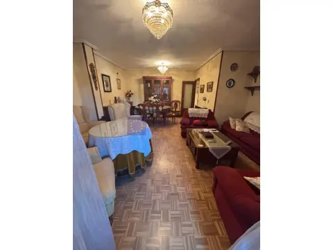 Appartamento 130 m² a Cáceres
