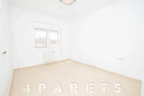 Pis de 80 m² a Badalona