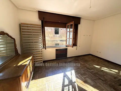 Pis de 86 m² a Oviedo