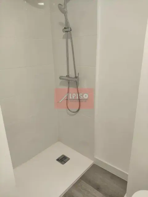 Pis de 81 m² a Ourense