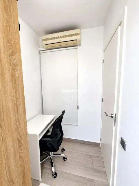 Квартира 30 м² у Барселоні