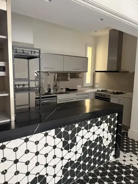 Wohnung 223 m² in Madrid