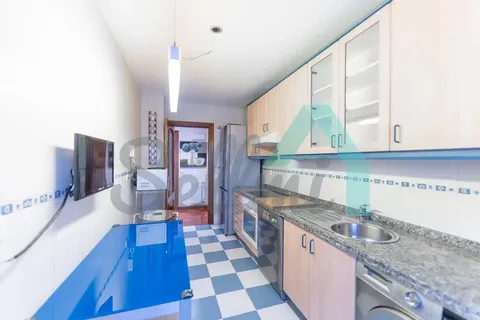 Pis de 72 m² a Oviedo