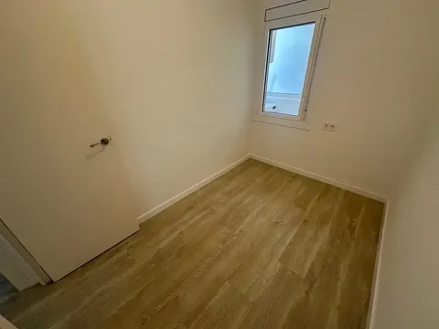 Pis de 86 m² a Badalona
