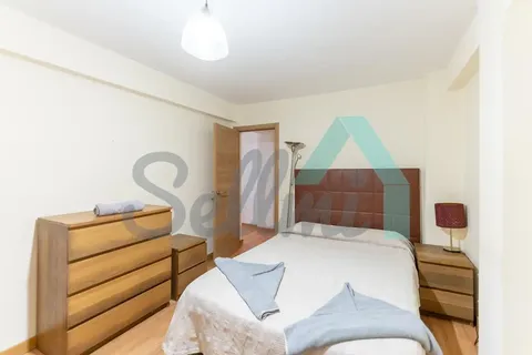 Pis de 85 m² a Oviedo