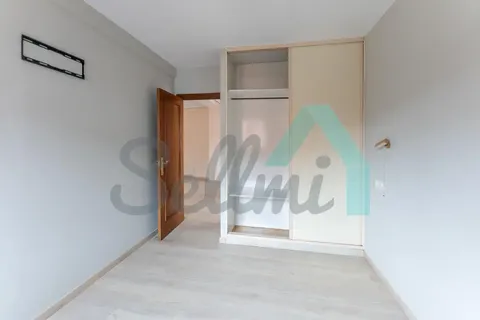 Pis de 137 m² a Oviedo