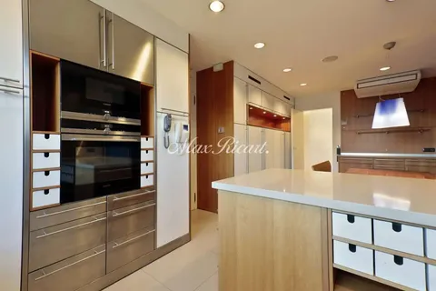 Pis de 309 m² a Barcelona