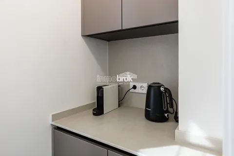 Wohnung 72 m² in Madrid