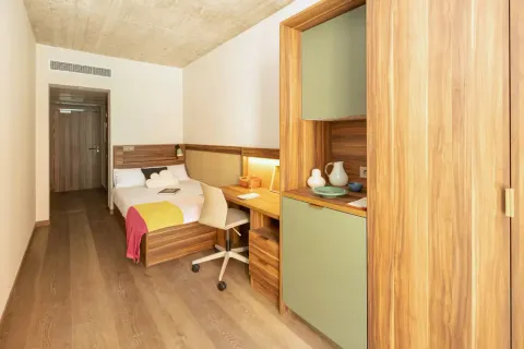 Room for rent, Barcelona