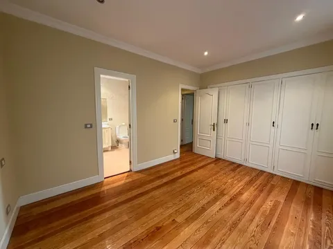 Wohnung 168 m² in Bilbao