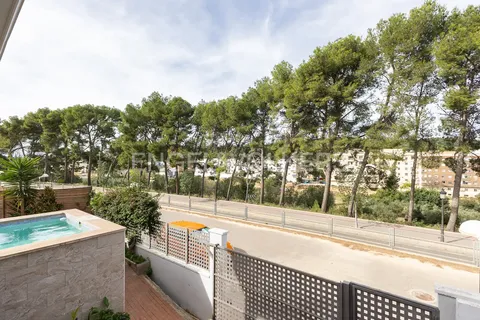 House 230 m² in Chiva