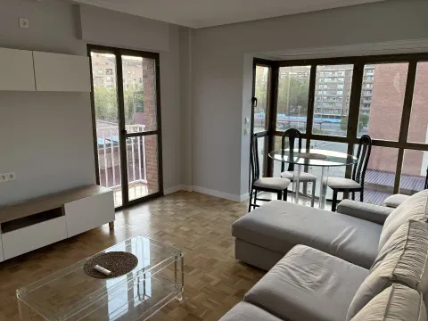 Pis de 93 m² a Logronyo