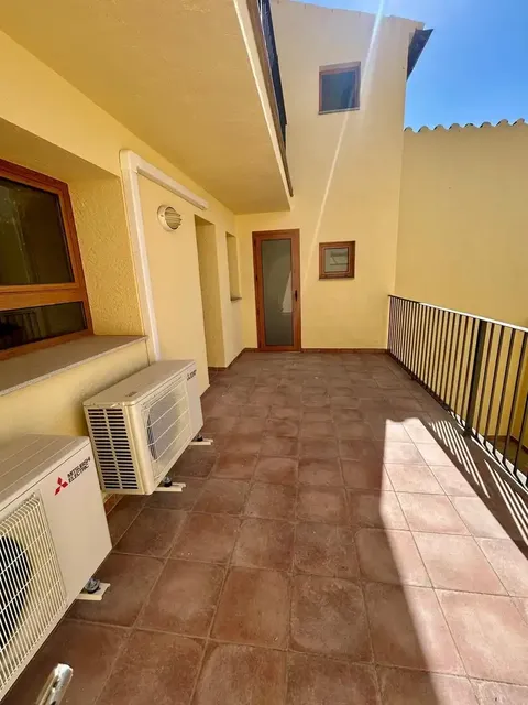 Appartamento 331 m² a les Oluges