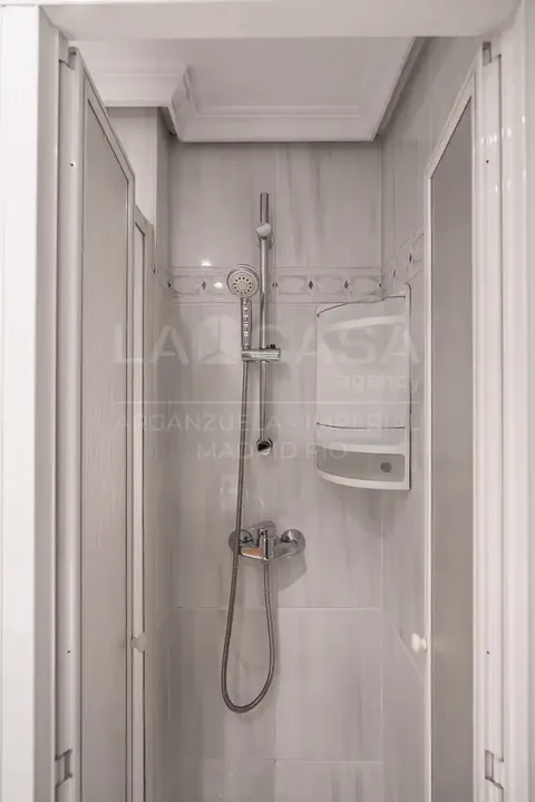 Wohnung 94 m² in Madrid