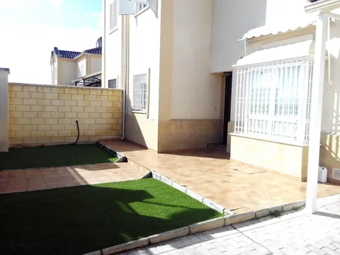 Casa de 240 m² a Còrdova