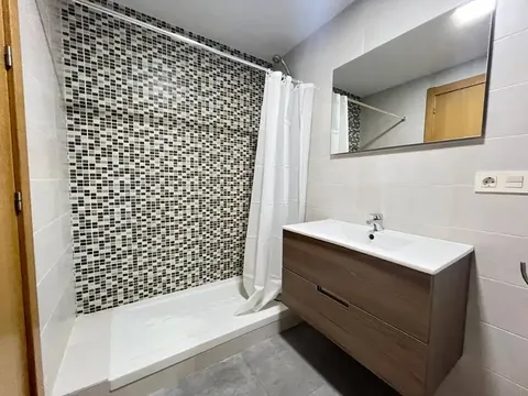 Appartamento 102 m² a Pamplona