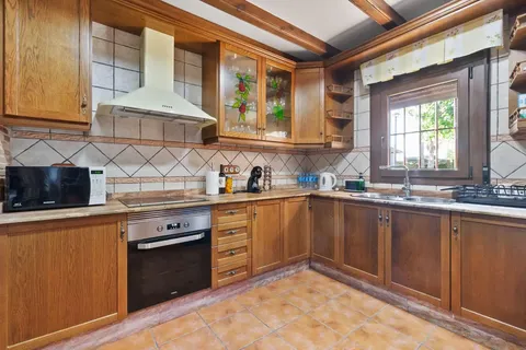 Casa de 395 m² a Onil