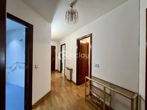 Pis de 94 m² a Olesa de Montserrat