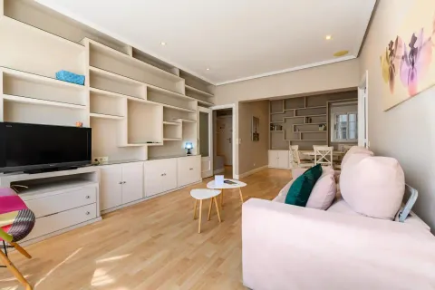 Piso de 80 m² en Madrid (3/55)