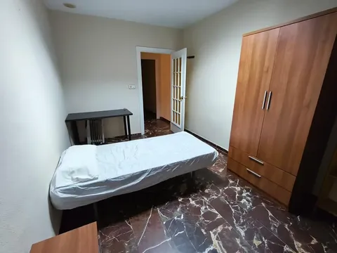Habitació de lloguer, Granada