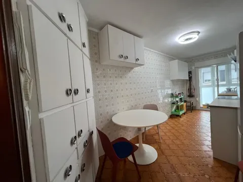 Pis de 74 m² a Gijón