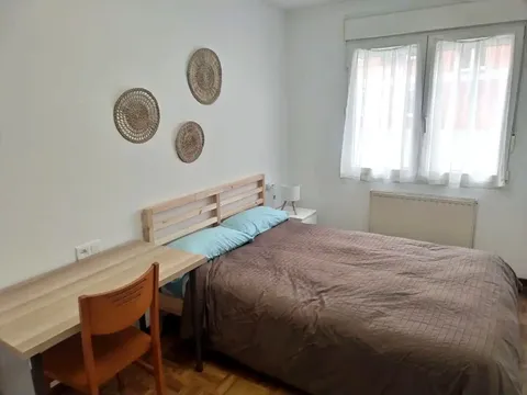 Pis de 110 m² a Gijón