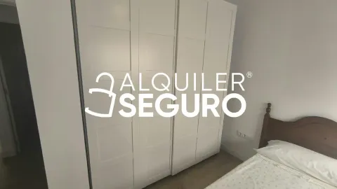 Flat 92 m² in Seville