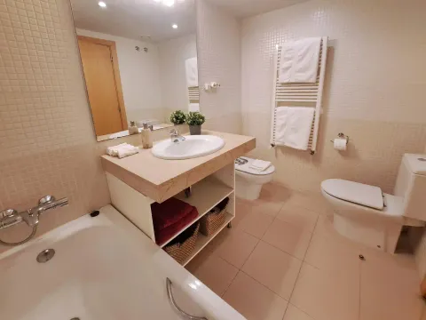 Wohnung 72 m² in Girona
