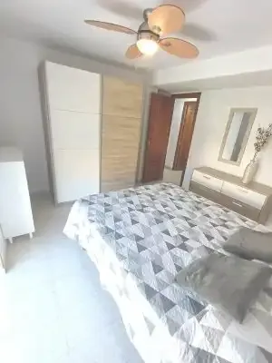 Pis de 80 m² a Còrdova