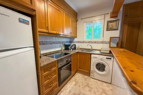 Casa de 100 m² a Oriola